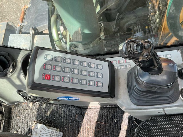 2017 liebherr 914 litronic banden graafmachine met tilt-rotator - afbeelding 46 van  69