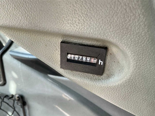 2017 liebherr 914 litronic banden graafmachine met tilt-rotator - afbeelding 48 van  69