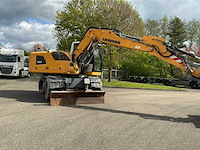 2017 liebherr 914 litronic banden graafmachine met tilt-rotator - afbeelding 52 van  69