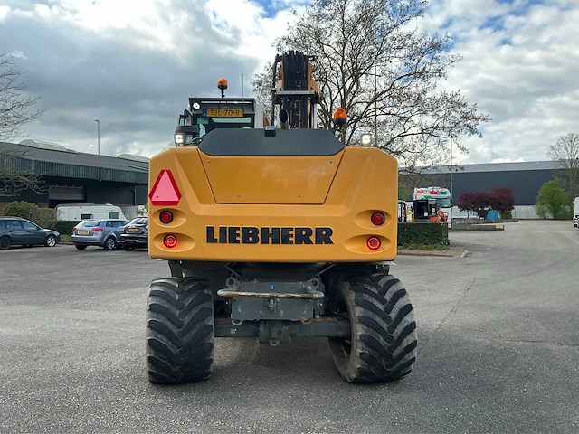 2017 liebherr 914 litronic banden graafmachine met tilt-rotator - afbeelding 67 van  69
