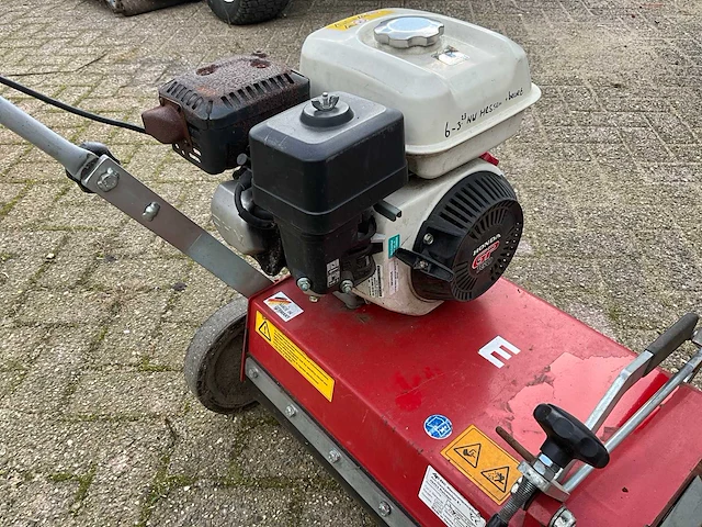2017 limpar v50 verticuteermachine - afbeelding 11 van  11