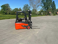 2017 linde e16c-02 vorkheftruck - afbeelding 15 van  99