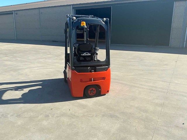 2017 linde e16c-02 vorkheftruck - afbeelding 22 van  99