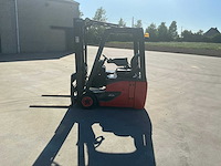 2017 linde e16c-02 vorkheftruck - afbeelding 28 van  99