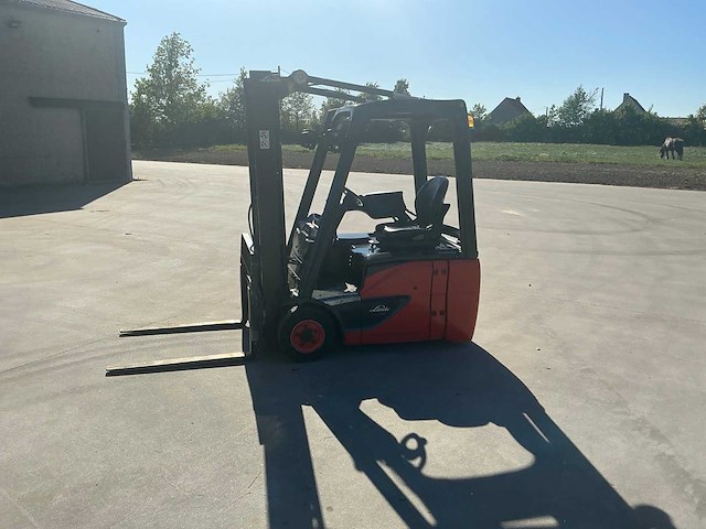 2017 linde e16c-02 vorkheftruck - afbeelding 29 van  99