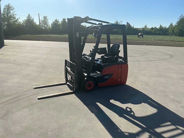 2017 linde e16c-02 vorkheftruck - afbeelding 30 van  99