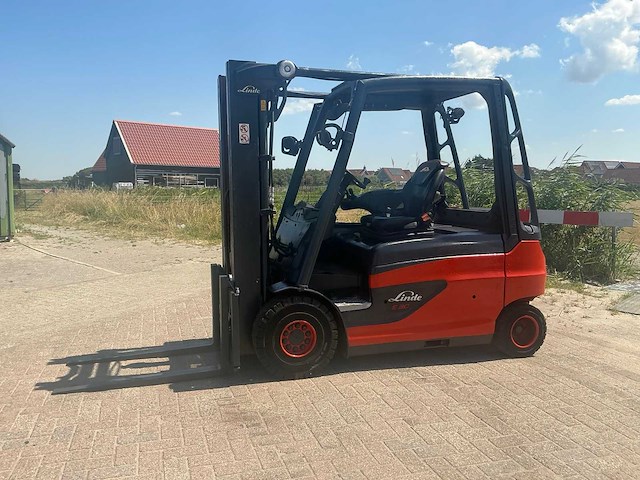 2017 linde e30l-01 vorkheftruck - afbeelding 12 van  23