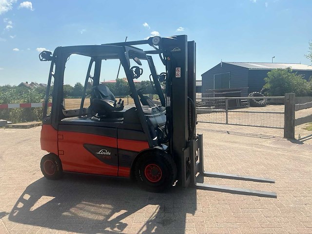 2017 linde e30l-01 vorkheftruck - afbeelding 4 van  11