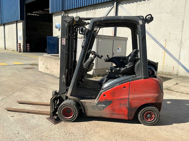2017 linde h20t-01 vorkheftruck met ravas weeginrichting - afbeelding 2 van  18