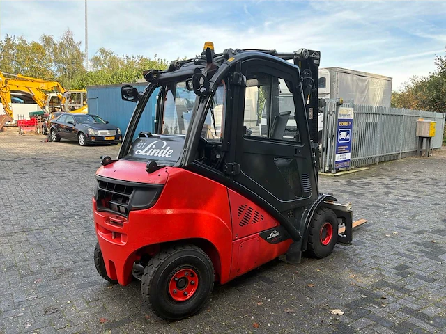 2017 linde h25t-02 evo vorkheftruck - afbeelding 12 van  16