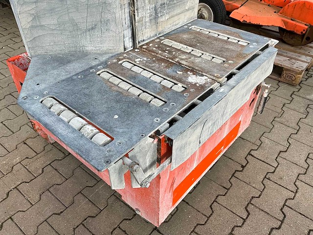 2017 lissmac dts 420 pe/n verticale steenzaagmachine / blokzaagmachine - afbeelding 12 van  13