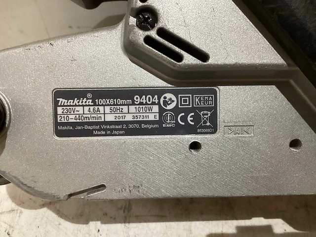 2017 makita 9404 bandschuurmachine - afbeelding 3 van  4