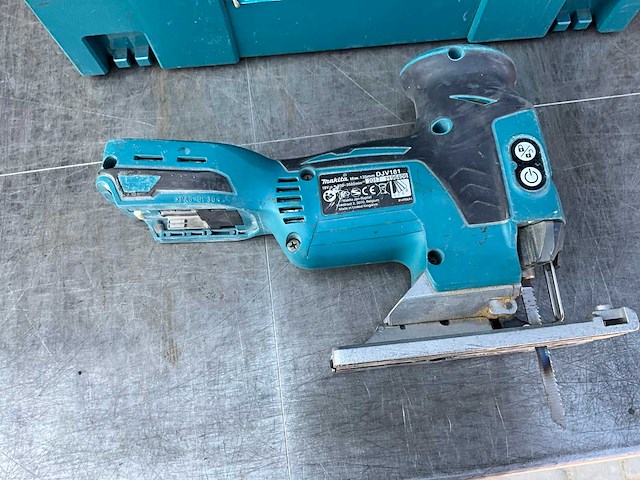 2017 makita djv181 decoupeerzaag - afbeelding 1 van  3