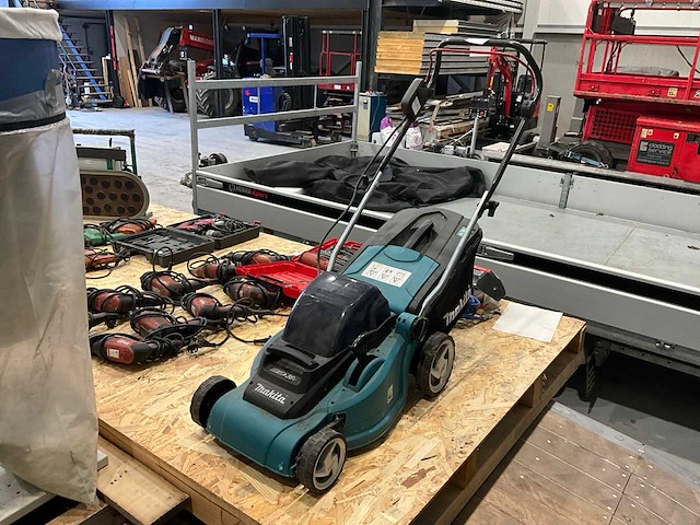 2017 makita dlm380 grasmaaier - afbeelding 1 van  11