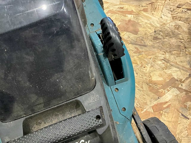 2017 makita dlm380 grasmaaier - afbeelding 8 van  11