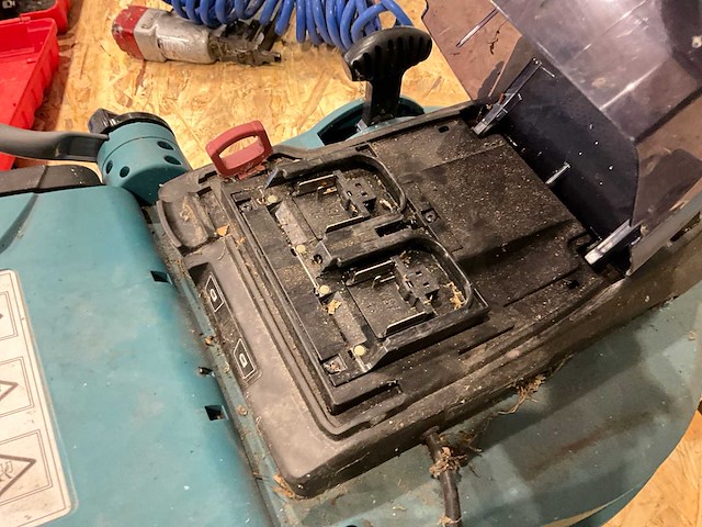 2017 makita dlm380 grasmaaier - afbeelding 10 van  11