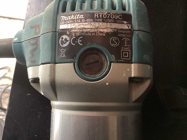 2017 makita rt0700c frees - afbeelding 4 van  4