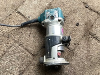 2017 makita rt0700c frees - afbeelding 1 van  3