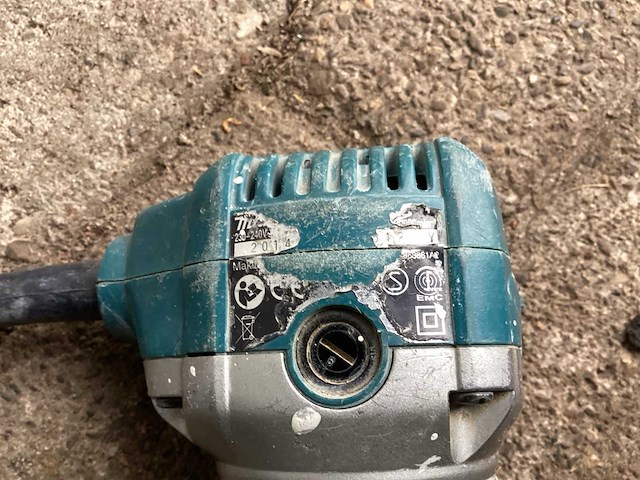 2017 makita rt0700c frees - afbeelding 2 van  3