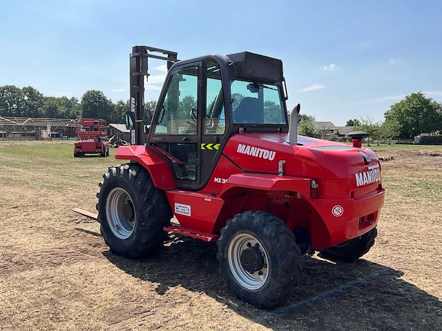 2017 manitou mx30-4 ruw terrein vorkheftruck - afbeelding 18 van  23