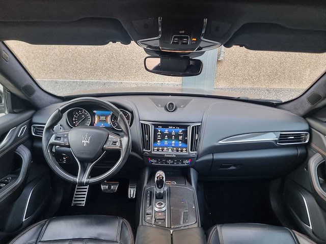 2017 maserati levante 3.0 v6 d awd personenauto - afbeelding 2 van  27