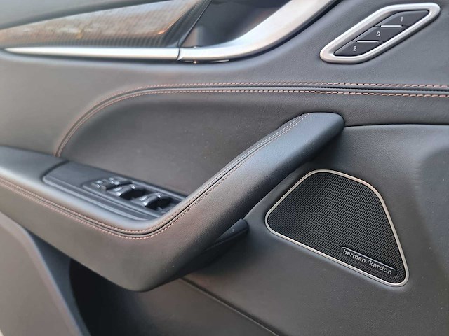 2017 maserati levante 3.0 v6 d awd personenauto - afbeelding 13 van  27