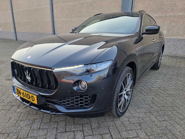 2017 maserati levante 3.0 v6 d awd personenauto - afbeelding 1 van  27