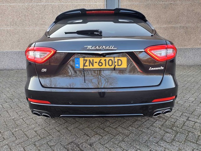 2017 maserati levante 3.0 v6 d awd personenauto - afbeelding 24 van  27