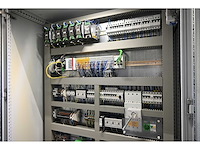 2017 masévon / 4pico - glass press tool 1 met uv-a curing system - afbeelding 13 van  24