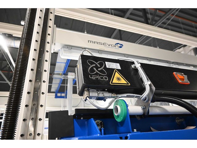 2017 masévon / 4pico - glass press tool 1 met uv-a curing system - afbeelding 21 van  24