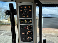 2017 massey ferguson 6715 s vierwielaangedreven landbouwtractor - afbeelding 7 van  31