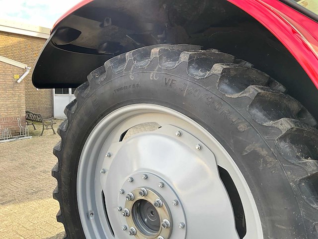 2017 massey ferguson 6715 s vierwielaangedreven landbouwtractor - afbeelding 21 van  31