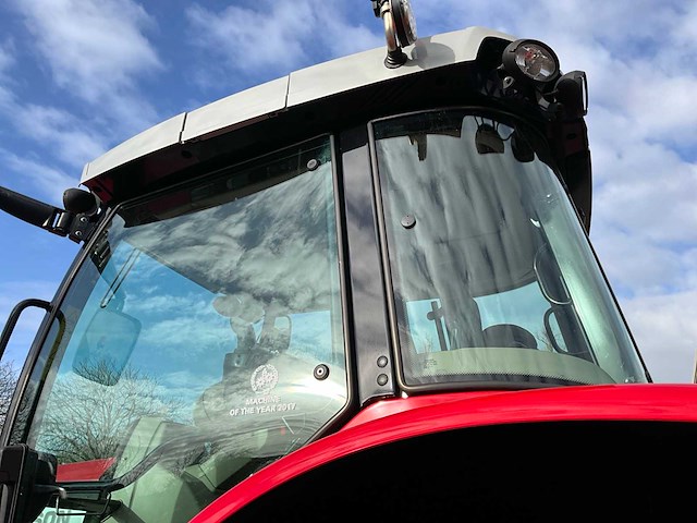 2017 massey ferguson 6715 s vierwielaangedreven landbouwtractor - afbeelding 30 van  31