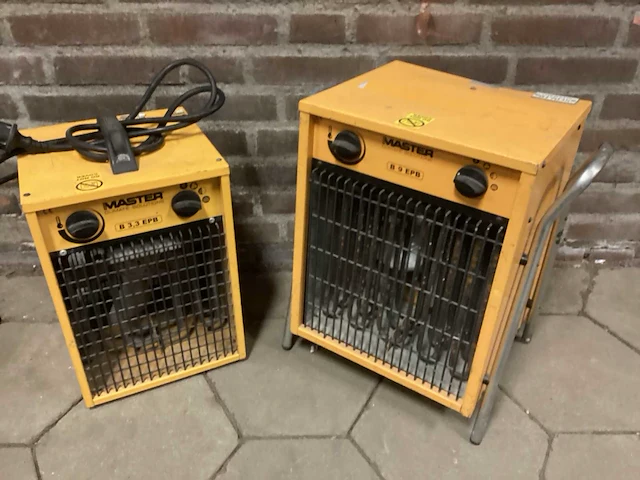 2017 master b 3,3 & b 9 heater (2x) - afbeelding 1 van  2