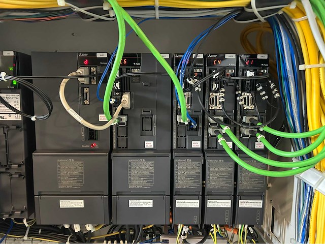 2017 mazak j-500 cnc universeel machinecentrum - afbeelding 16 van  26