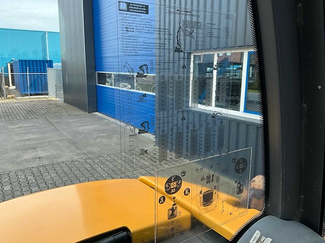2017 mecalac 8 mcr rupsgraafmachine - afbeelding 27 van  35