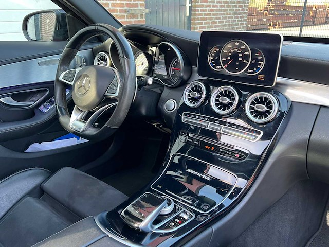 2017 mercedes-benz c-klasse amg 63 | pano + schaalstoelen + dealer ondr + burmester + keyless + sfeer verl + carbon + camera | personenauto - afbeelding 16 van  24