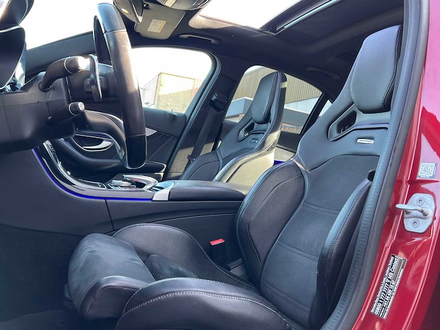 2017 mercedes-benz c-klasse amg 63 | pano + schaalstoelen + dealer ondr + burmester + keyless + sfeer verl + carbon + camera | personenauto - afbeelding 18 van  24