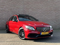 2017 mercedes-benz c-klasse amg 63 | pano + schaalstoelen + dealer ondr + burmester + keyless + sfeer verl + carbon + camera | personenauto - afbeelding 12 van  24