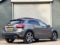 2017 mercedes-benz gla-klasse 180 bus. sol. amg personenauto - afbeelding 13 van  18