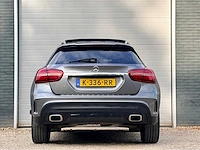 2017 mercedes-benz gla-klasse 180 bus. sol. amg personenauto - afbeelding 14 van  18
