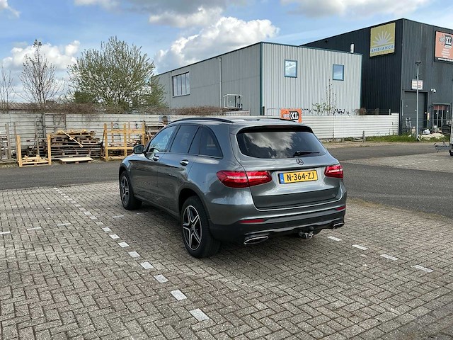 2017 mercedes-benz glc-klasse 350e 4matic pr. plus personenauto - afbeelding 14 van  17