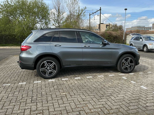 2017 mercedes-benz glc-klasse 350e 4matic pr. plus personenauto - afbeelding 29 van  32