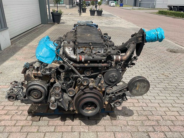 2017 mercedes-benz om470 la dieselmotor met versnellingsbak - afbeelding 7 van  11