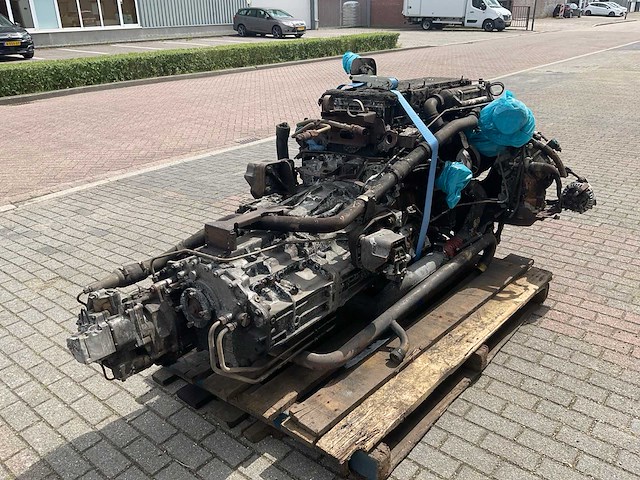 2017 mercedes-benz om470 la dieselmotor met versnellingsbak - afbeelding 11 van  13