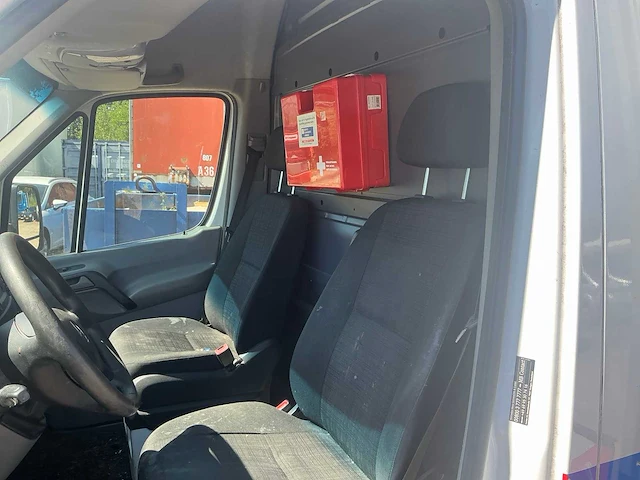 2017 mercedes-benz sprinter 416 2.2 cdi 366 ehd bedrijfswagen - afbeelding 11 van  41