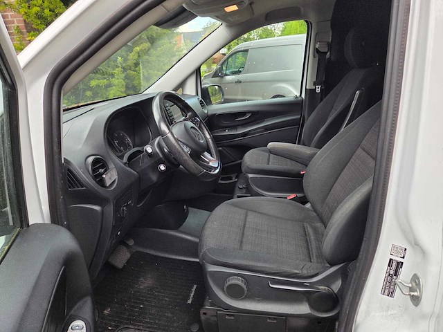2017 mercedes-benz vito 114 cdi personenauto - afbeelding 6 van  30