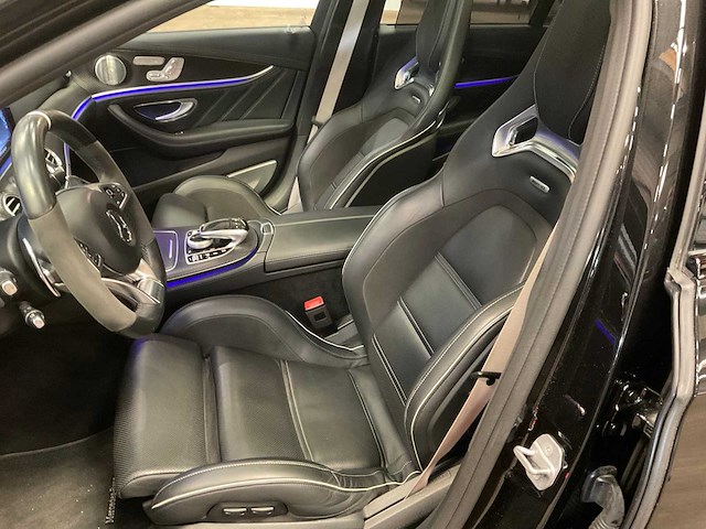 2017 mercedes-benz/amg e-klasse/e63s personenauto - afbeelding 22 van  44