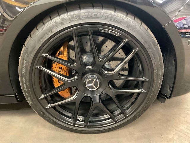 2017 mercedes-benz/amg e-klasse/e63s personenauto - afbeelding 35 van  44