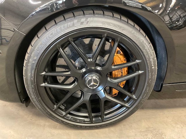 2017 mercedes-benz/amg e-klasse/e63s personenauto - afbeelding 36 van  44